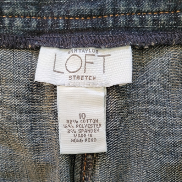 Ann Taylor Loft size 10 button down denim skirt - Picture 4 of 4
